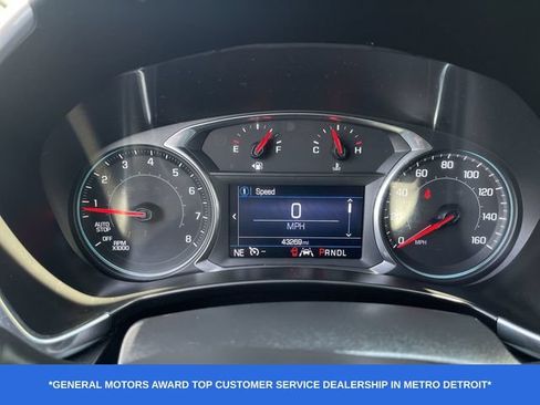 Used 2020 Chevrolet Equinox LT w/ Driver Convenience Package FWD image 13