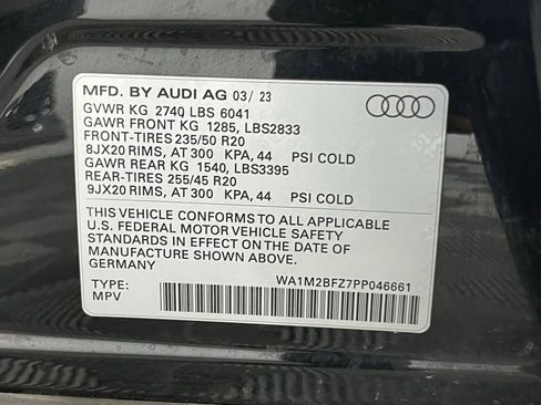 Used 2023 Audi Q4 e-tron Prestige image 36