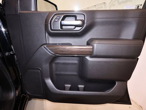 Used 2021 Chevrolet Silverado 1500 RST w/ Z71 Off-Road Package AWD/4WD image 19