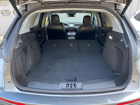 Used 2022 Lincoln Corsair AWD w/ Premium Package image 40