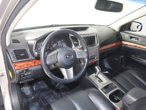 Used 2011 Subaru Outback 2.5i Limited w/ PWR Moonroof Pkg image 22