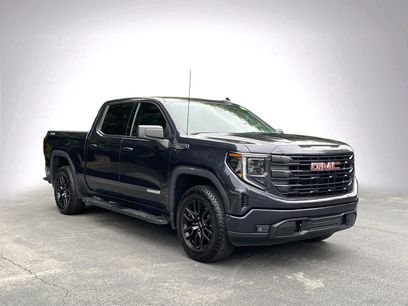 Used 2022 GMC Sierra 1500 Elevation