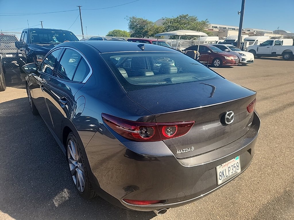 Used 2019 MAZDA MAZDA3 Sedan w/ Premium Package FWD image 10