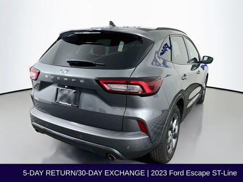 Used 2023 Ford Escape ST-Line w/ Tech Pack #1 FWD image 8