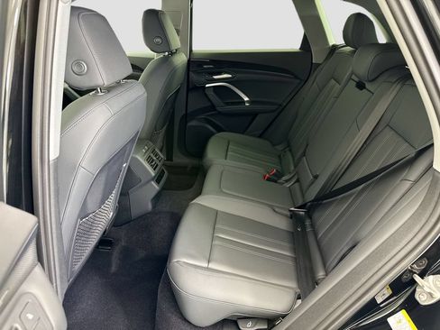 Used 2026 Audi Q5 Premium Plus w/ Premium Plus AWD/4WD image 20