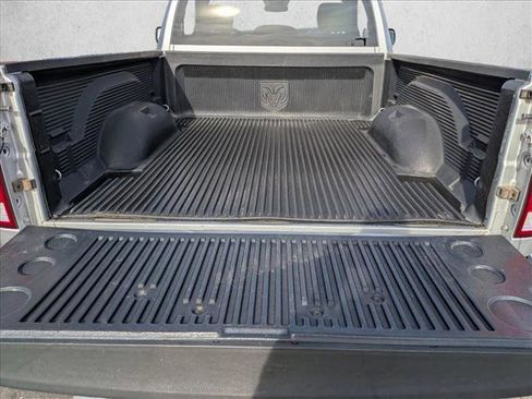 Used 2015 RAM 1500 Express image 6