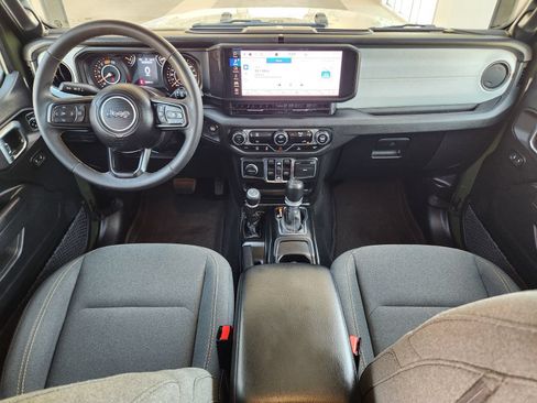 Used 2024 Jeep Wrangler Unlimited Sport AWD/4WD image 31