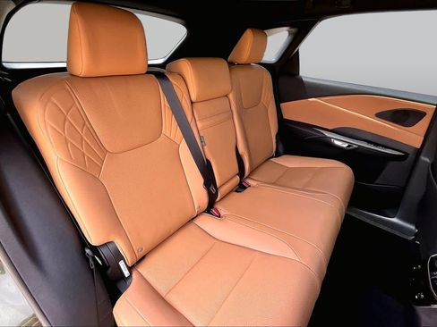 Used 2025 Lexus RX 350 FWD w/ Technology Package image 17
