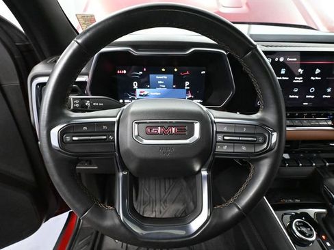 Used 2024 GMC Canyon AT4 w/ AT4 Premium Package image 28