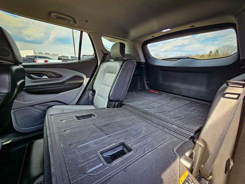 Used 2020 GMC Terrain SLT w/ Preferred Package FWD image 35