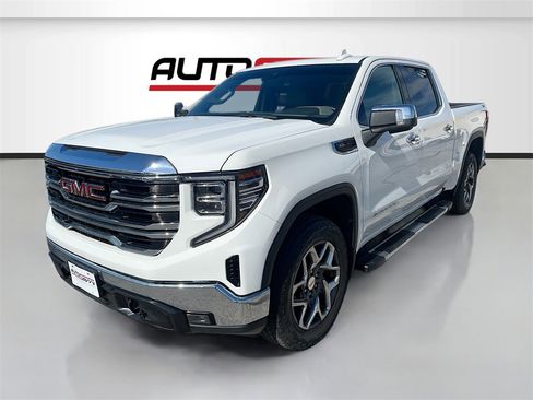 Used 2023 GMC Sierra 1500 SLT w/ SLT Premium Package image 3