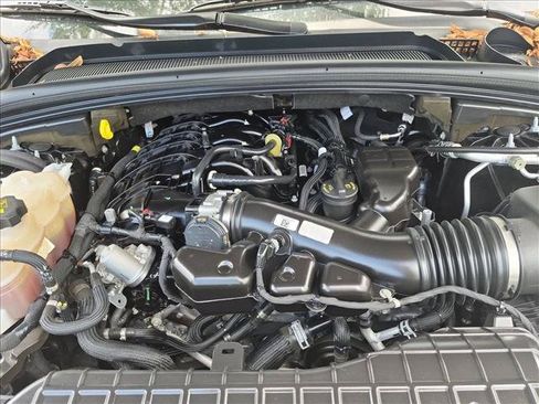 Used 2022 Jeep Grand Cherokee Limited AWD/4WD image 24