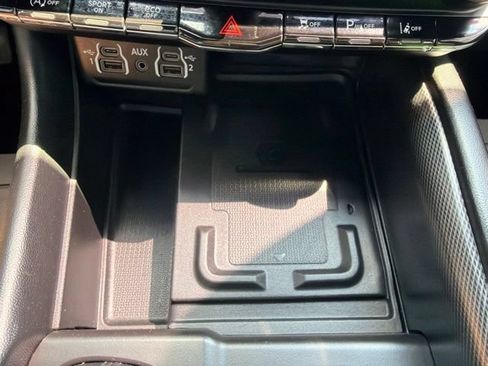 Used 2022 Dodge Durango GT AWD/4WD image 25