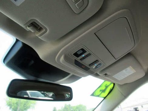 Used 2023 Ford Explorer Limited image 26