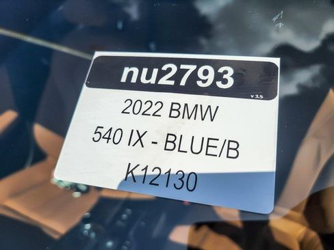 Used 2022 BMW 540i xDrive w/ Premium Package image 23