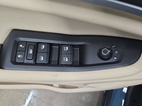 New 2026 Jeep Grand Cherokee Limited AWD/4WD image 28