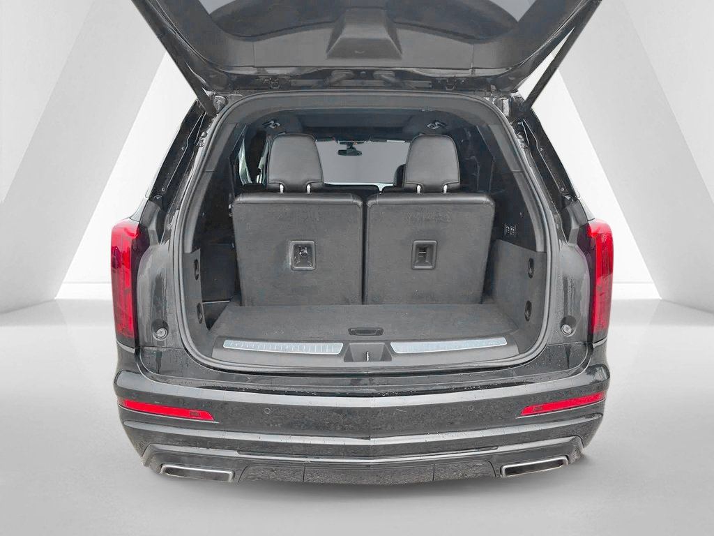 Used 2023 Cadillac XT6 Premium Luxury FWD image 7