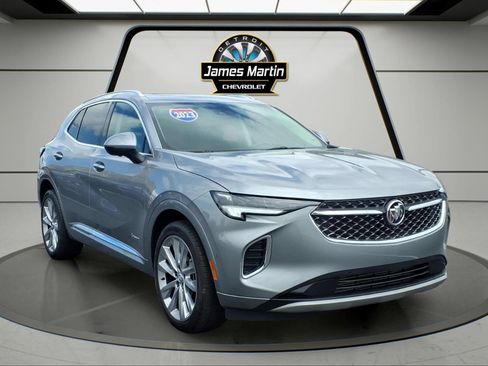 Used 2023 Buick Envision Avenir AWD/4WD image 3