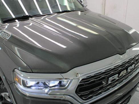 Used 2019 RAM 1500 Limited w/ Advanced Safety Group AWD/4WD image 18