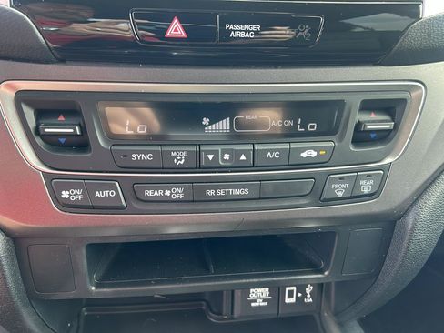 Used 2020 Honda Ridgeline Sport image 20