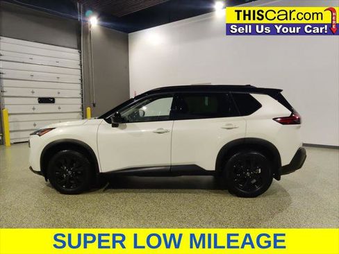 Used 2023 Nissan Rogue SV w/ SV Premium B Package FWD image 5