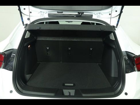 New 2026 Chevrolet Trax LT w/ Driver Confidence Package image 11