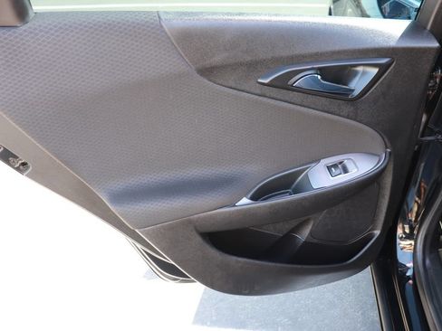 Used 2022 Chevrolet Malibu LS FWD image 11