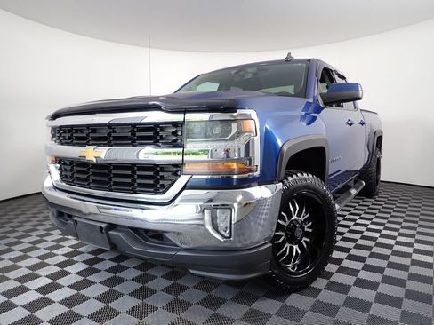 Used 2016 Chevrolet Silverado 1500 LT w/ All Star Edition AWD/4WD image 2