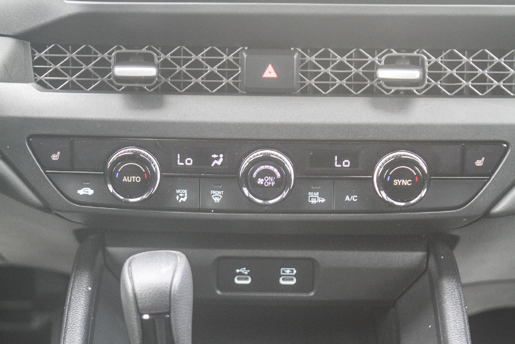 Used 2024 Honda Accord EX image 10