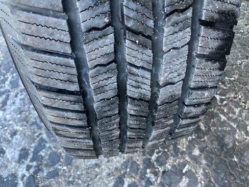 Used 2014 Jeep Grand Cherokee Limited w/ Luxury Group II image 24