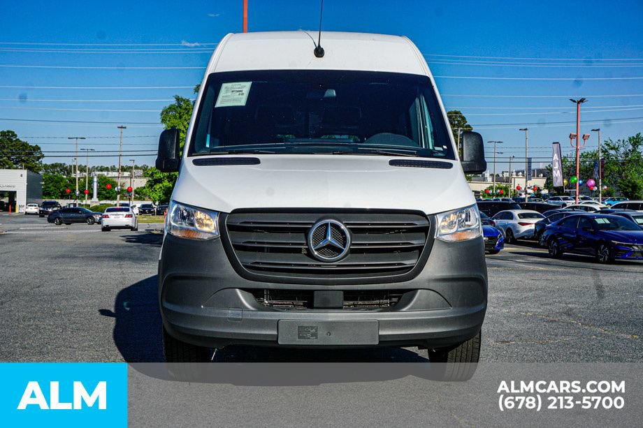 Used 2024 Mercedes-Benz Sprinter 2500 image 9