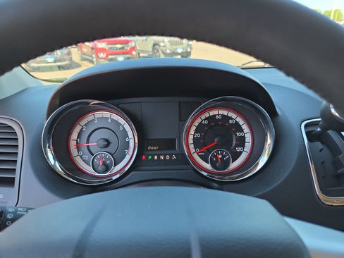 Used 2017 Dodge Grand Caravan SE w/ Power Window Group FWD image 26