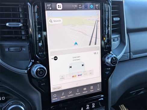 New 2026 RAM 1500 4x4 Crew Cab image 6