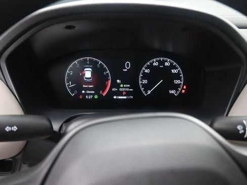 Certified 2025 Honda HR-V LX image 11