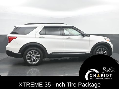Used 2022 Ford Explorer XLT w/ Equipment Group 202A AWD/4WD image 6
