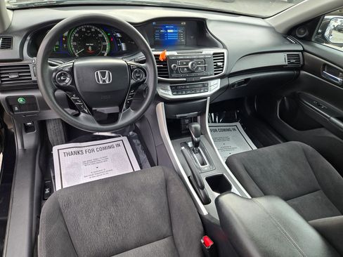 Used 2015 Honda Accord Hybrid Sedan image 26