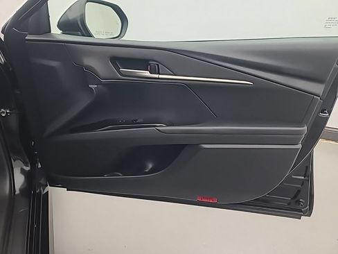 Used 2026 Toyota Camry LE FWD image 14