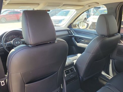 Used 2025 MAZDA CX-70 3.3 Turbo w/ Preferred Package image 15
