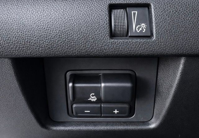 Used 2023 GMC Canyon AT4X AWD/4WD image 33
