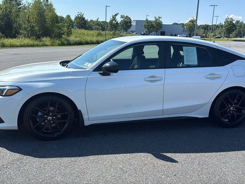 Used 2024 Honda Civic Sport image 12