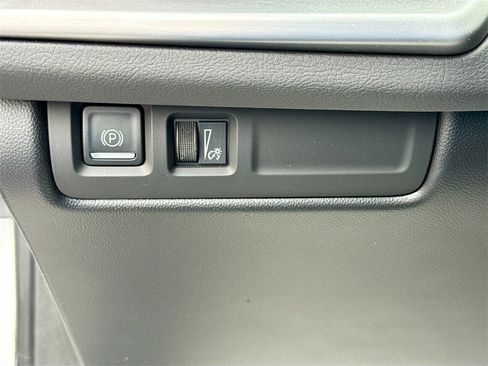 Certified 2024 Cadillac XT4 Premium Luxury w/ Active Safety Package image 27