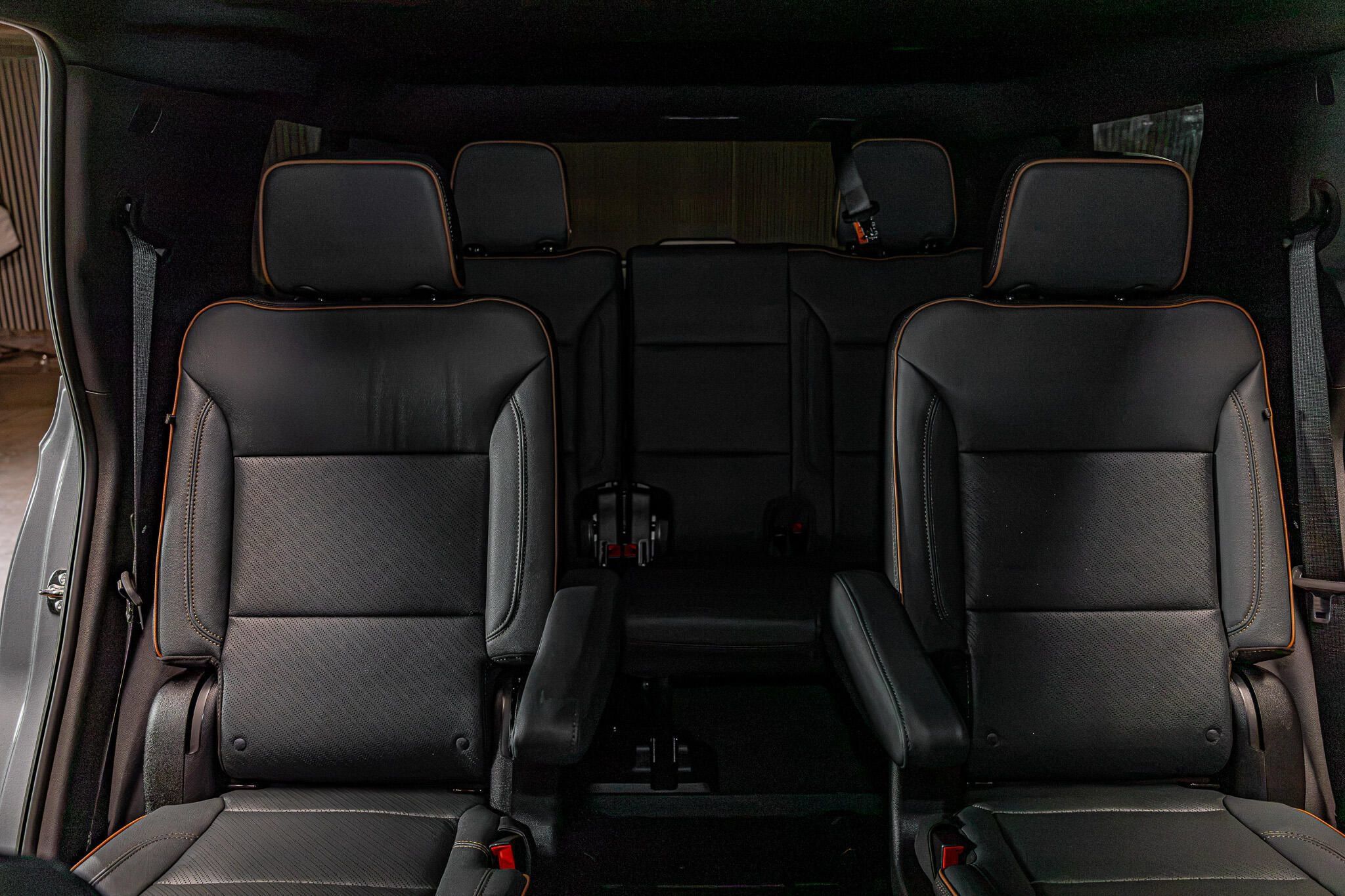 Used 2026 GMC Yukon AT4 AWD/4WD image 24