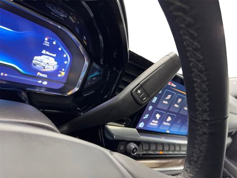 Used 2024 Chevrolet Silverado 1500 LT image 57