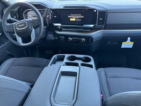 New 2026 GMC Sierra 2500 SLE w/ SLE Value Package; AWD/4WD image 8