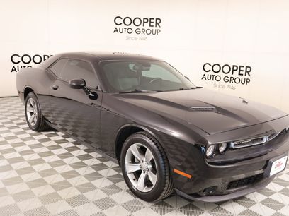 Used 2015 Dodge Challenger SXT