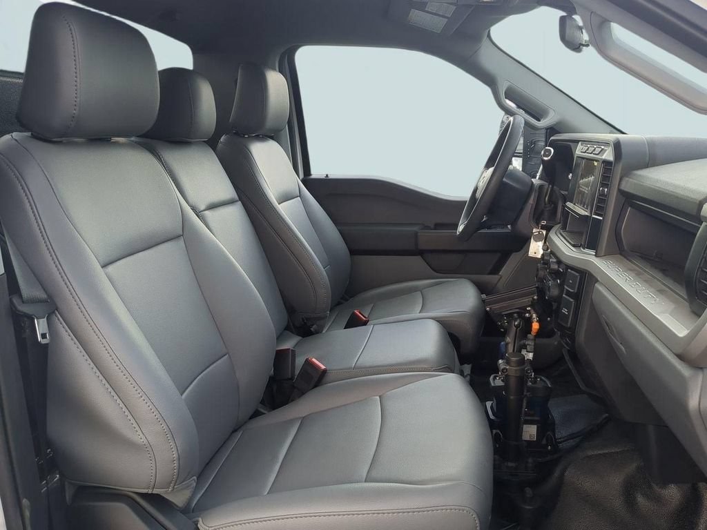 New 2024 Ford F550 4x4 Regular Cab Super Duty image 22