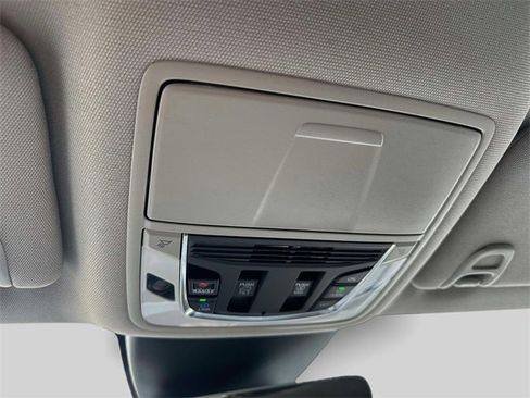 Used 2023 Acura MDX SH-AWD w/ Technology Package image 30