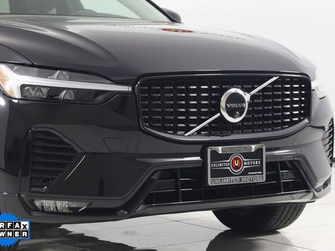 Used 2025 Volvo XC60 B5 Plus image 39