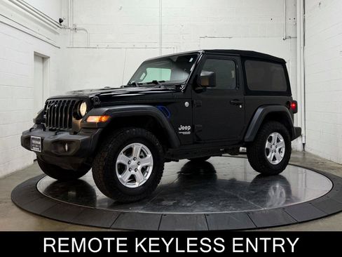 Used 2020 Jeep Wrangler Sport image 4