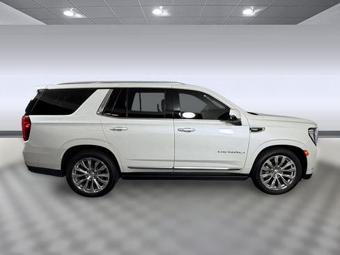 Used 2024 GMC Yukon Denali w/ Denali Reserve Package AWD/4WD image 8